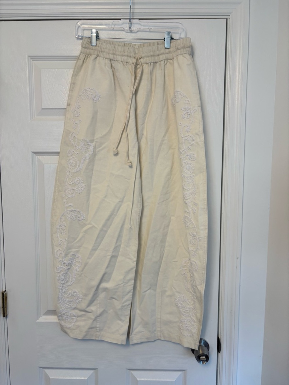 Free People Lex Embroidered Pull On Barrel Pants Ivory Size Small Linen Blend - Picture 10 of 14